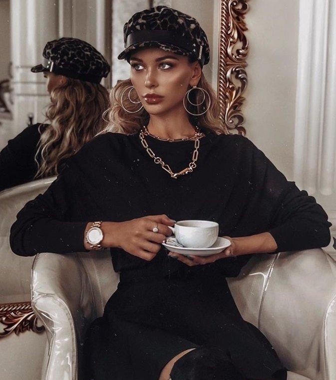 Яна привлекальеная девушка из Миусинска цена от 3500 руб