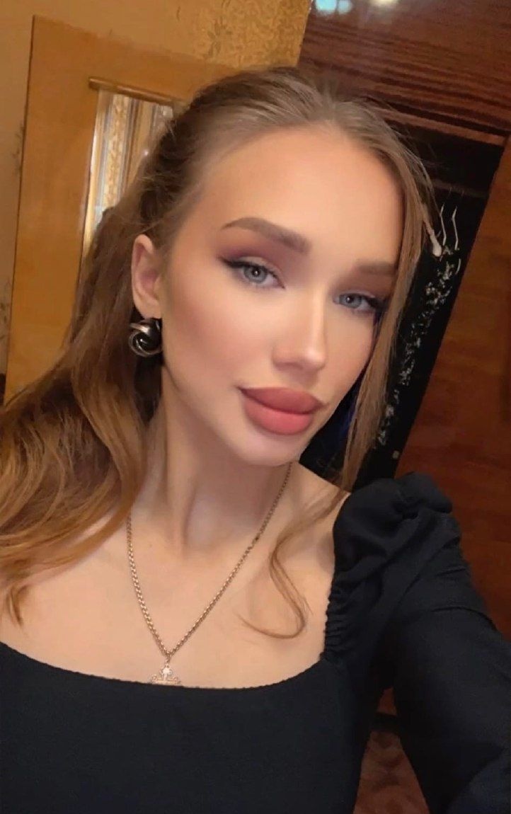 Алиса привлекальеная девушка из Миусинска цена от 3000 руб