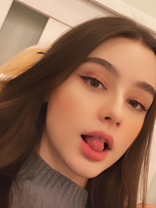 Услада привлекательная девушка из Миусинска цена от 10000 руб