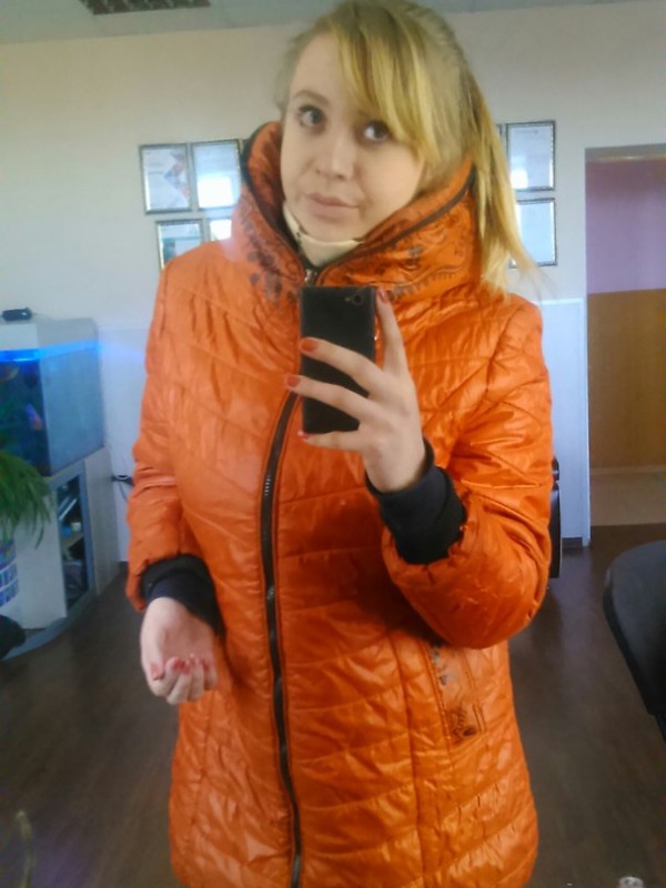 Мелани привлекательная девушка из Миусинска цена от 3000 руб