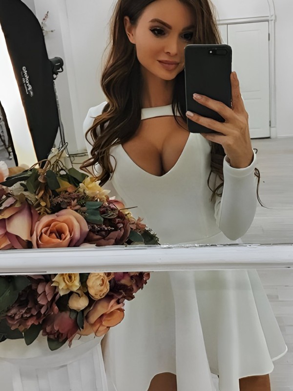 Юля привлекательная девушка из Миусинска цена от 7000 руб